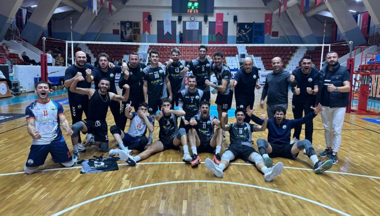 Osmangazi Belediyespor Erkek Voleybol Takımı’ndan Deplasmanda Önemli Galibiyet
