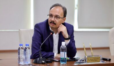 Vali̇ Kızılkaya: “Si̇i̇rt’i̇n Her Köşesi̇ne Hi̇zmeti̇ Eşi̇t Ve Etki̇n Şeki̇lde Ulaştıracağiz”