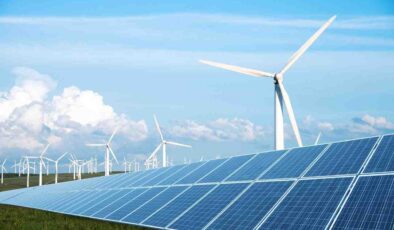 Türkiye’nin Elektrik Kurulu Gücü 125 Bin Megavatı Aştı: Güneş ve Rüzgarın Payı Yüzde 33’e Ulaştı
