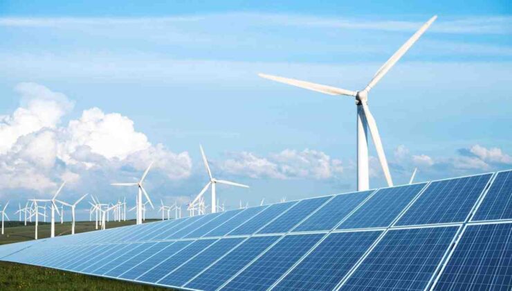 Türkiye Yenilenebilir Enerjide Hızlı Büyüyor