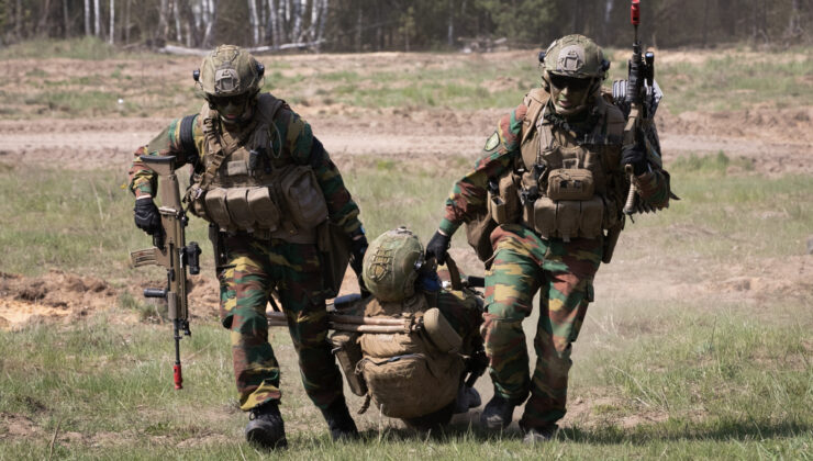 Belçika’da Yedek Askerlik Yaş Sınırı 67’ye Yükseltildi
