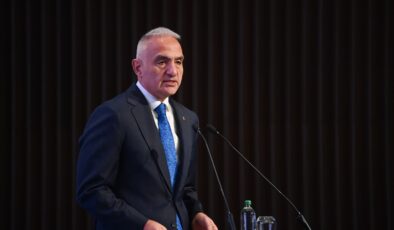 Kültür ve Turizm Bakanı Ersoy’dan Konya Merkezli Tarihi Eser Operasyonuna Teşekkür