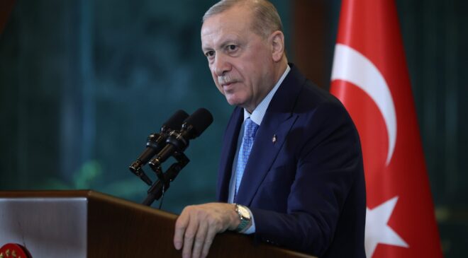 Cumhurbaşkanı Erdoğan’dan Dursun Özbek ve Okan Buruk ile Telefonda Görüştü