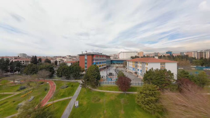 Zeytinburnu 75. Yıl Ortaokulu Modern Donanımıyla Eğitime Başladı