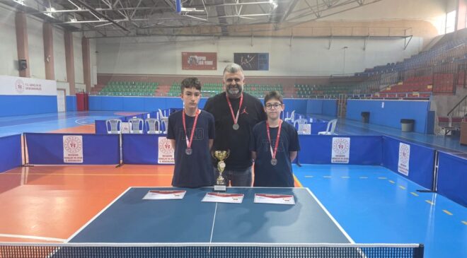 Yalova Masa Tenisinde Türkiye Şampiyonluğunu Göğüsledi