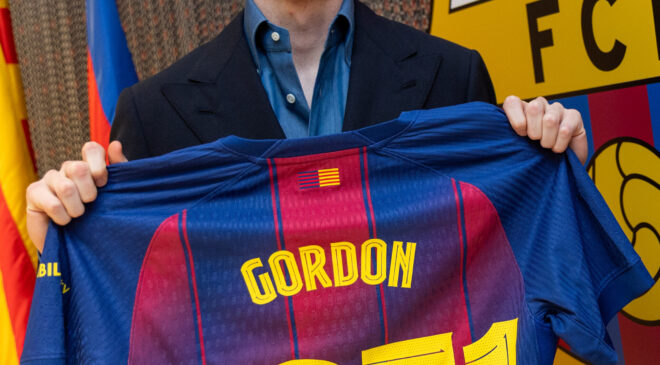 Barcelona, İngiliz Kanat Oyuncusu Anthony Gordon’ı Kadrosuna Kattı