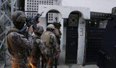 Kars’ta Dev Operasyon: Aralarında Bir Polisin de Bulunduğu 7 Kişi Tutuklandı!