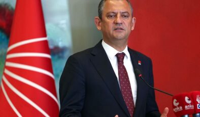 CHP’de Tarihi Kriz: Özgür Özel Ve Ekibi Parti Meclisi’nden İstifa Etti