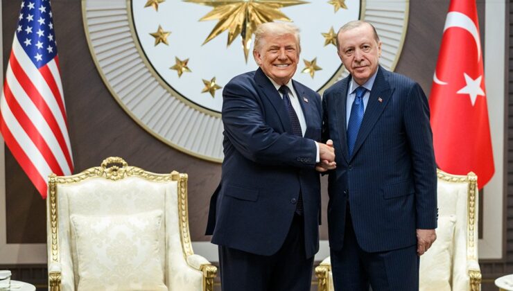 ABD Başkanı Trump Ve Cumhurbaşkanı Erdoğan’ın Tokalaşma Fotoğrafı Beyaz Saray Tarafından Paylaşıldı