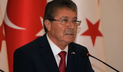 KKTC Başbakanı Üstel: Güney Kıbrıs Türkiye İle Bağlarımızı Engelleyemez