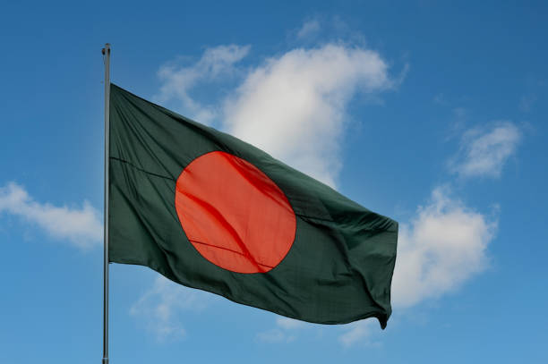 Bangladeş’te iki otobüs çarpıştı: 8 ölü, 25 yaralı