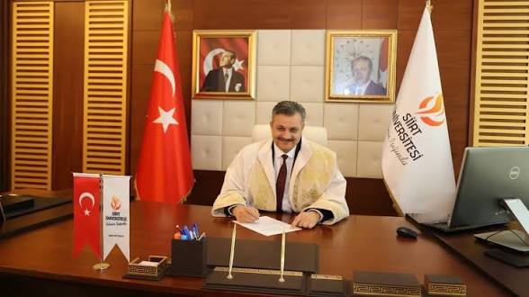 Gazeteci Yazar Ayhan Mergen’den Siirt Üniversitesi Rektörü Prof. Dr. Nihat Şındak’a Açık Mektup: “Tıp Fakültesine Sahip Çıkın”