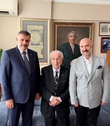 İçişleri Bakanı Mustafa Çiftçi’den Harun Abdülkerim Osmanoğlu’na Ziyaret